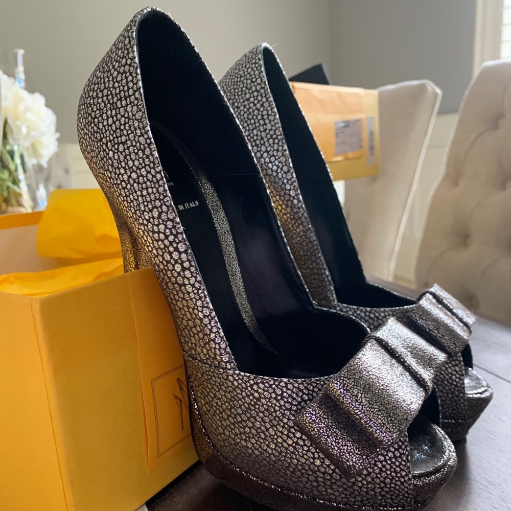 FENDI Heels